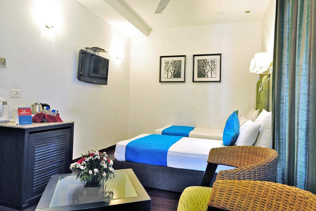 Hotel Oyster Chandīgarh Exterior foto