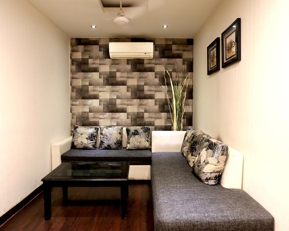 Hotel Oyster Chandīgarh Habitación foto